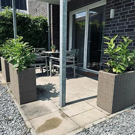 Am Ring Neubau & Terrasse